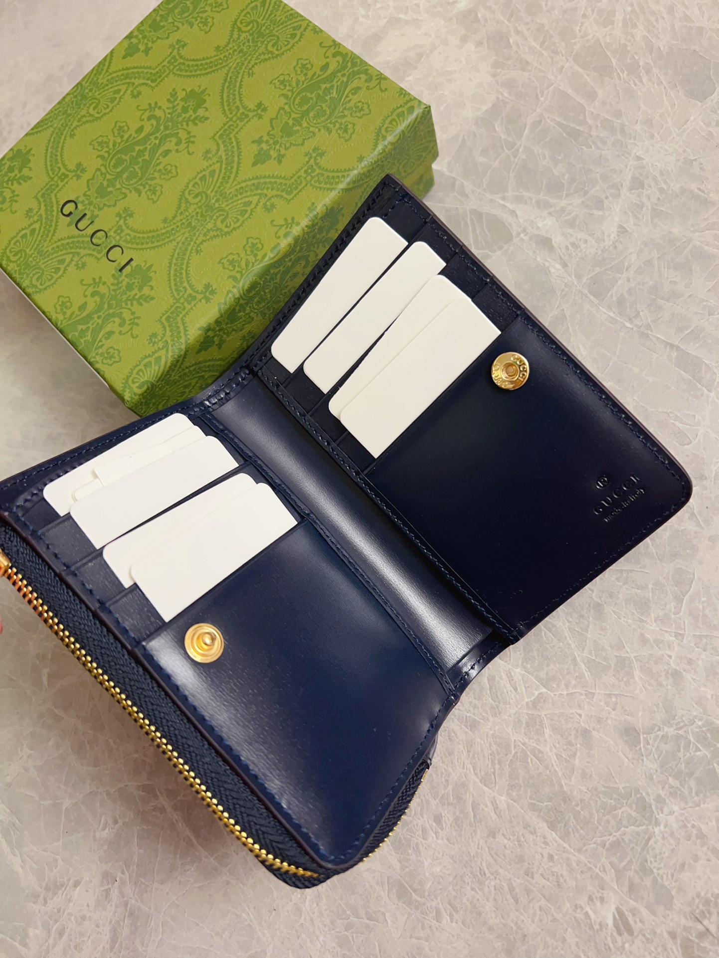 4d0abe83a79a6d23d8e6b53d2a2e03ab_1786445329_4062.jpg