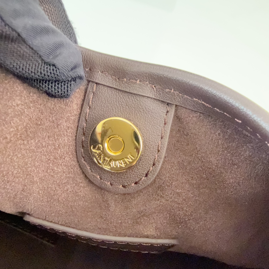 91075b63fa72d052d65d4d7008638261_1785917257_4857.jpg