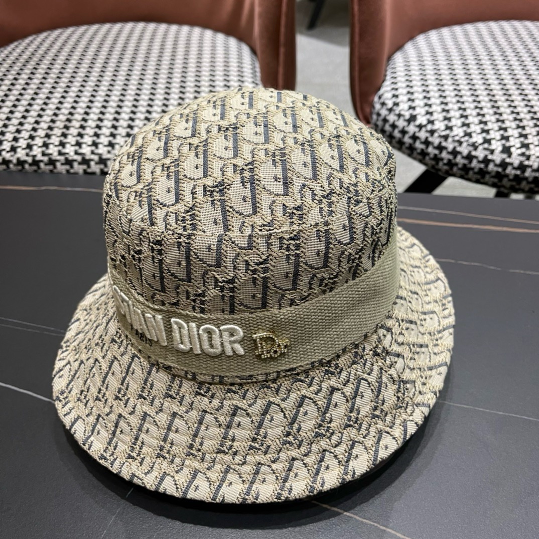 70dde88abd0e59f3fe03f0e51b461d1e_1789977987_0412.jpg