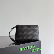 보테가베네타 인트레치아토 피콜로 프리즘 파우치(블랙)