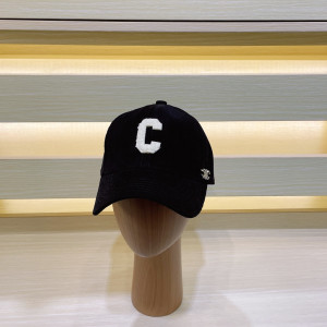 셀린느 'C' 이니셜 코듀로이 베이스볼 캡(블랙)