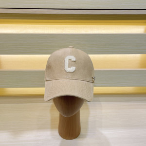 셀린느 'C' 이니셜 코듀로이 베이스볼 캡(베이지)