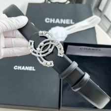샤넬 클래식 더블 C 진주 크리스탈 멀티 체인 실버 버클(블랙)