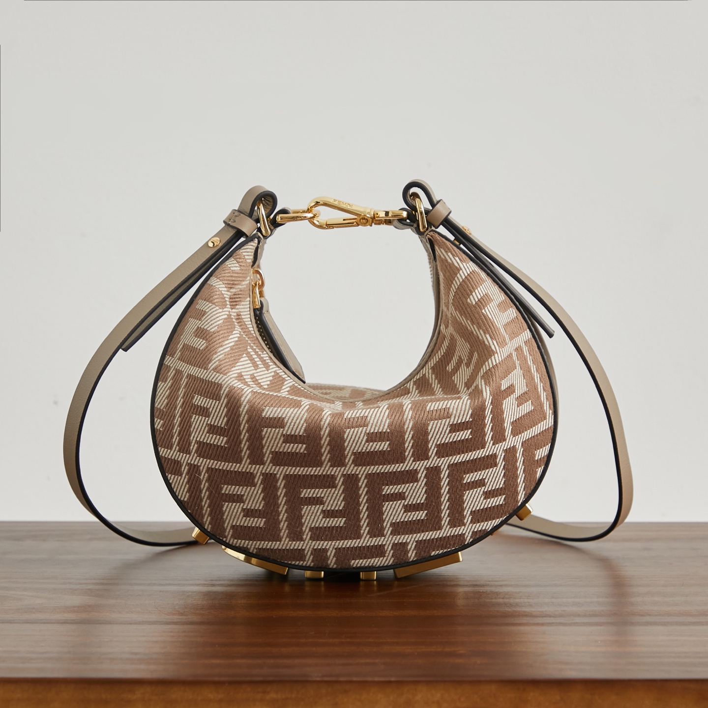 펜디 미니 그라피(모노그램 도비그레이)