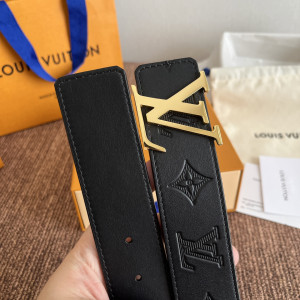 루이비통 모노그램 엠보싱 리버서블 LV 골드 버클 벨트