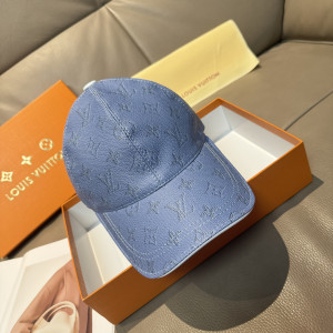 루이비통 시그니처 모노그램 패턴 베이스볼 캡(스카이 블루)